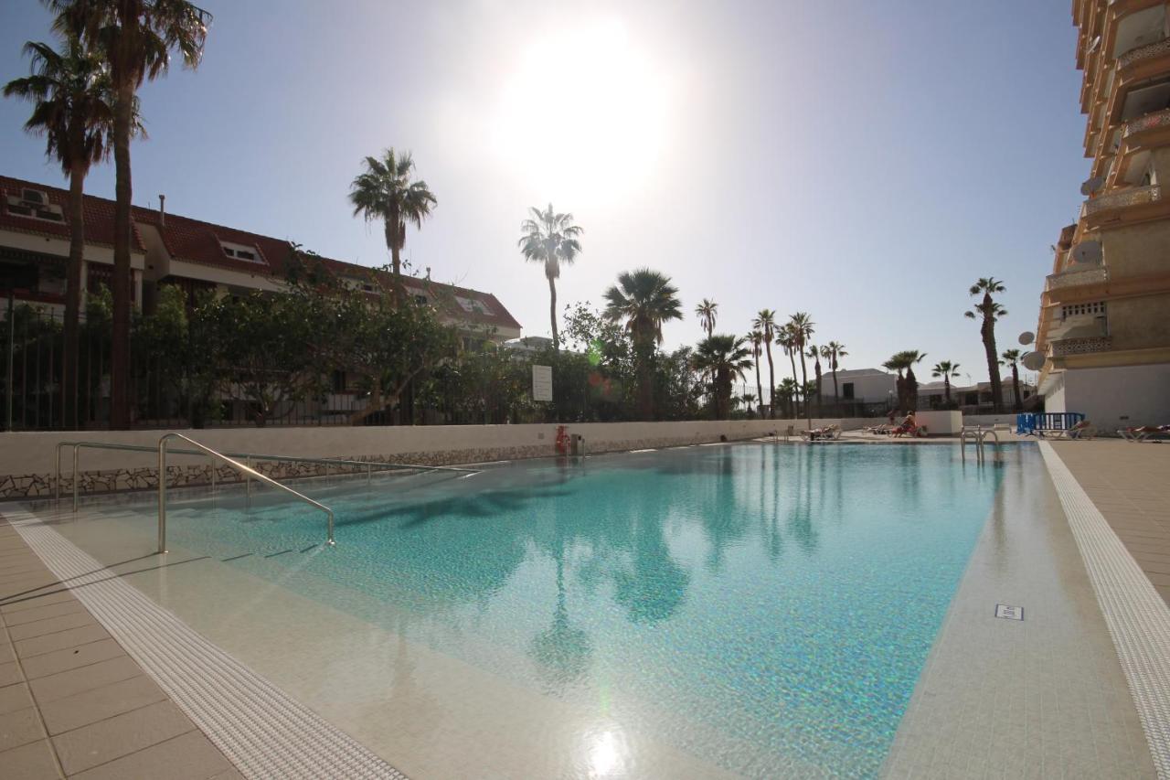 Apartment With Terrace In Playa De Las Americas Eksteriør bilde